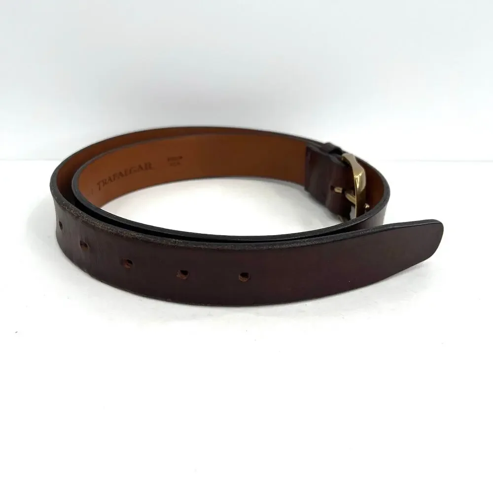 Trafalgar men’s leather golden buckle belt